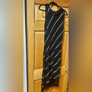 🔴🆕 Black and White Fringe Knit Dress